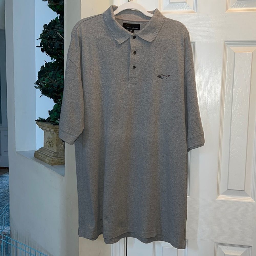 Greg Norman Men’s XXL gray golf shirt shirt sleeved polo